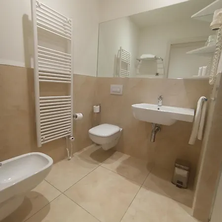 Le Querce Aparthotel